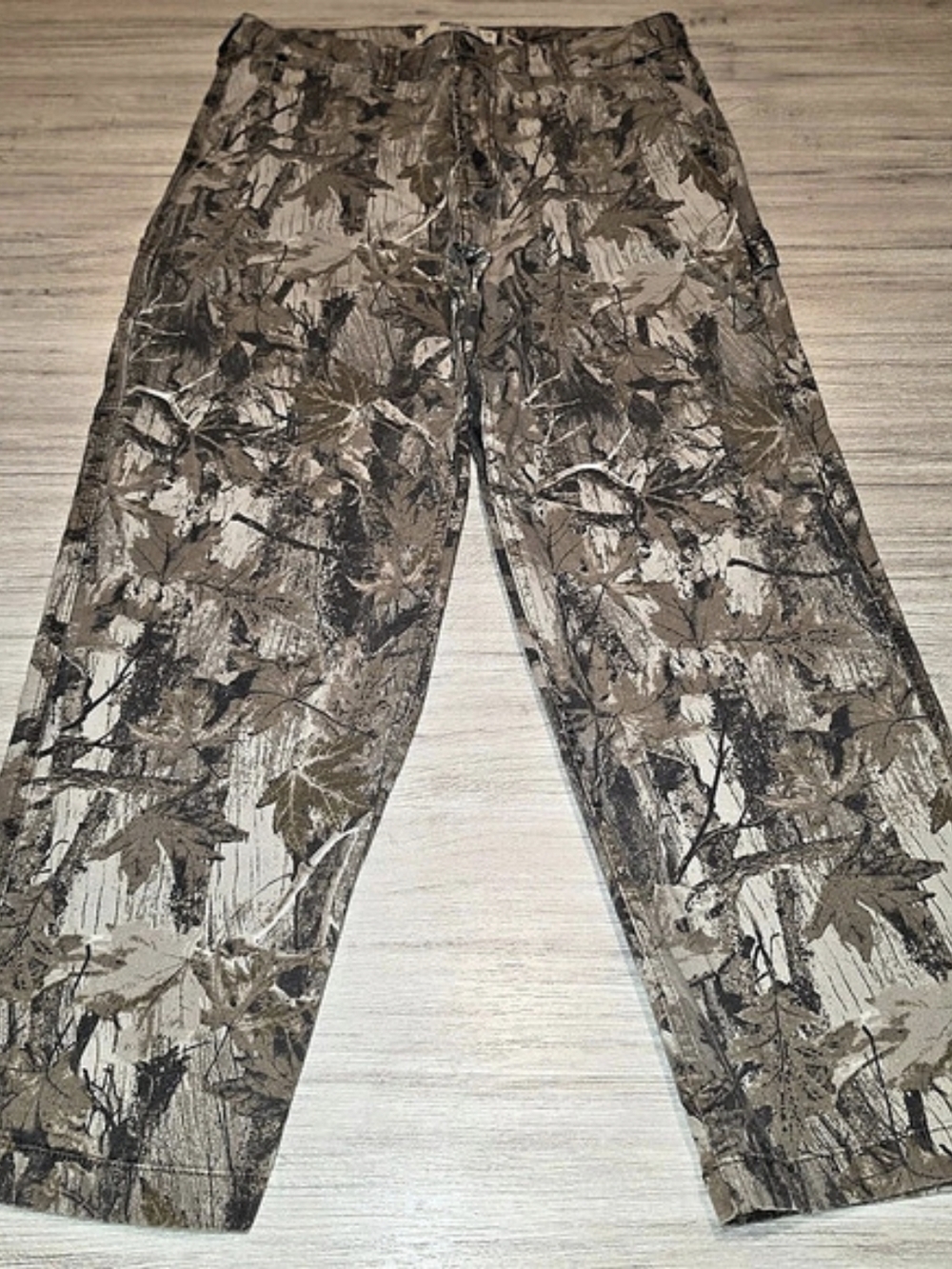 Hollister Baggy Camouflage Pants Men's Size 32x30